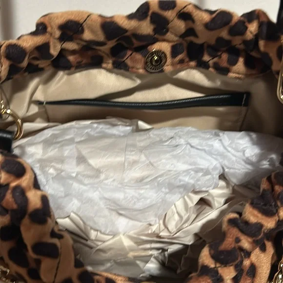 INC Leopard Print Shoulder Bag with Adjustable Strap and Gold Chain Detail - Picture 4 of 4